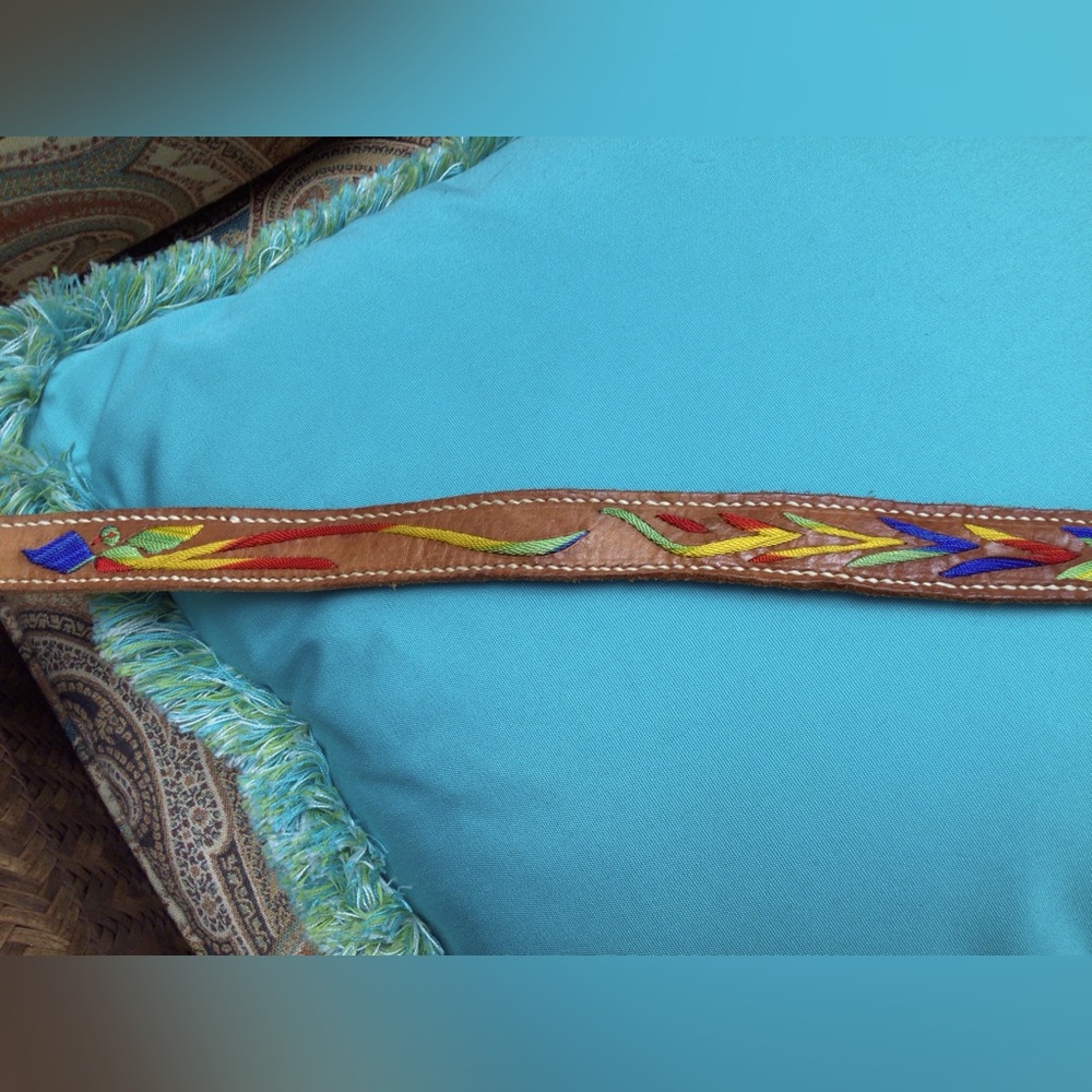 Men’s embroidered leather belt made in Mexico.